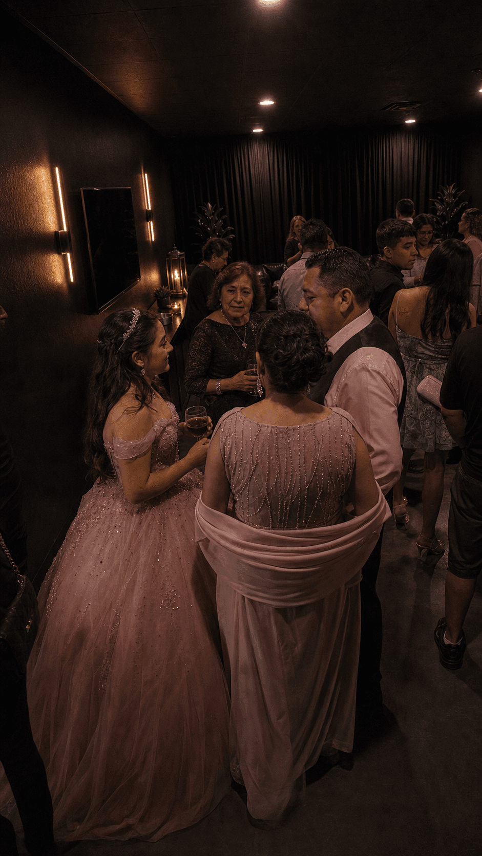 Quinceañera portrait moment in the Luxor lounge